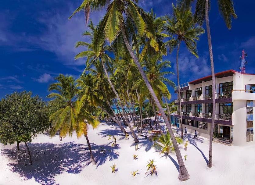 Kaani Beach Hotel Maafushi Island