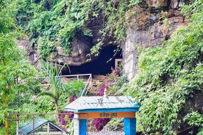 Siddha Gufa (Siddha Cave),  Bandipur 