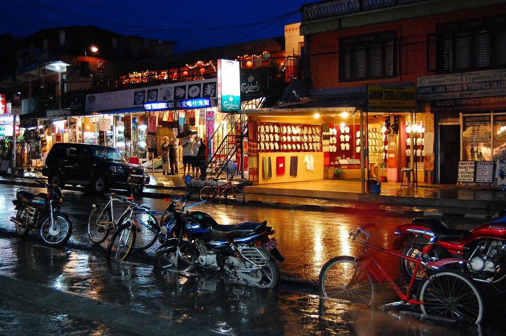 Night life in Pokhara